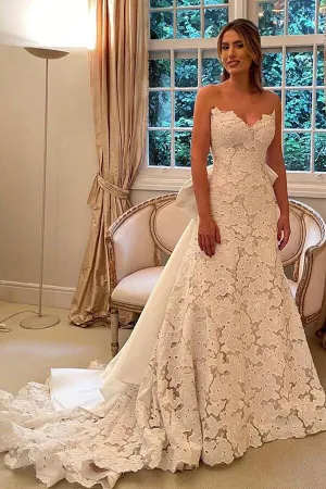 A-line  Lace Strapless Boho Wedding Dresses With Train, New Arrival Bridal Dress UQW0101