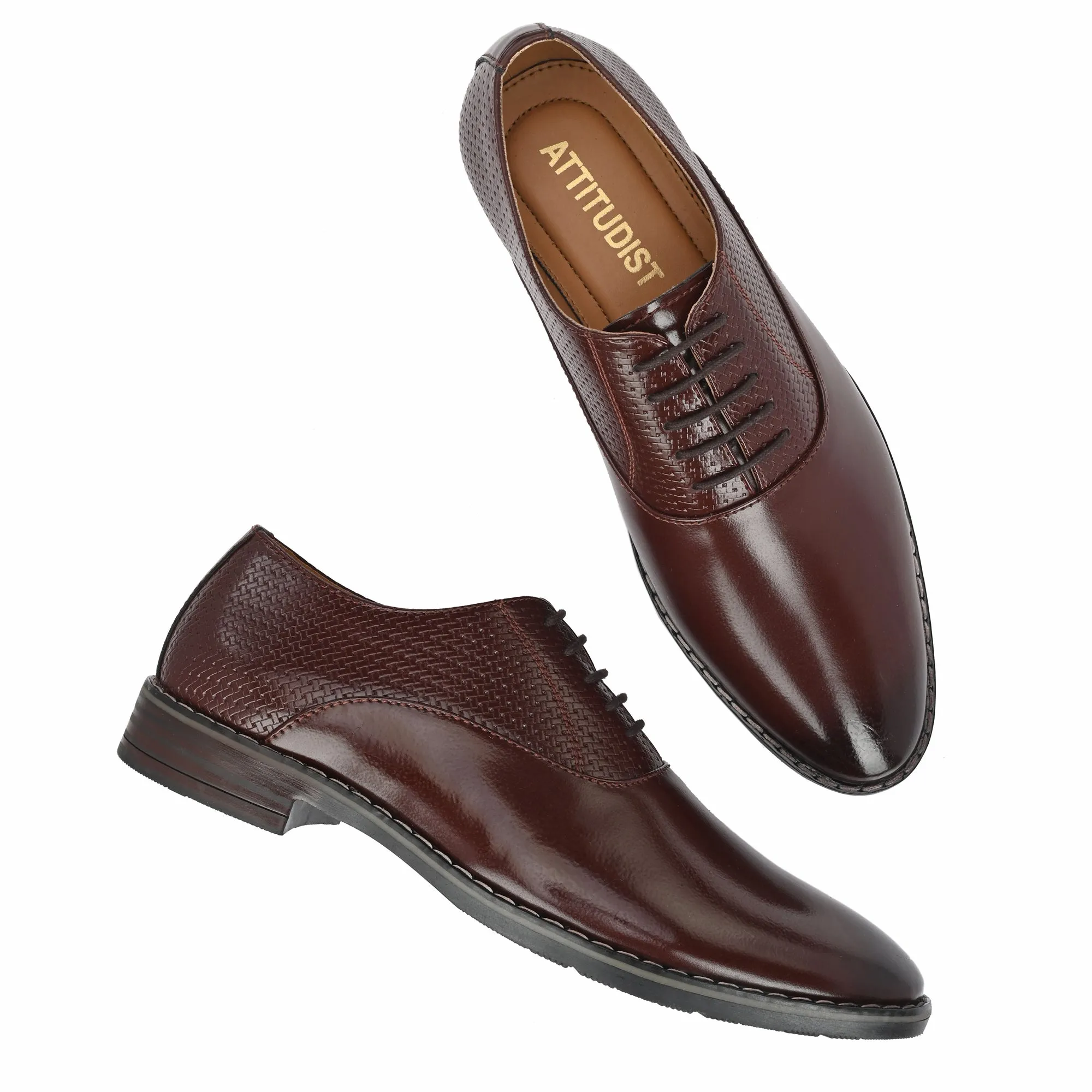 Attitudist Unisex Handcrafted Oxford Glossy Brown Laceup Derby Shoes With Semi Chatai Design