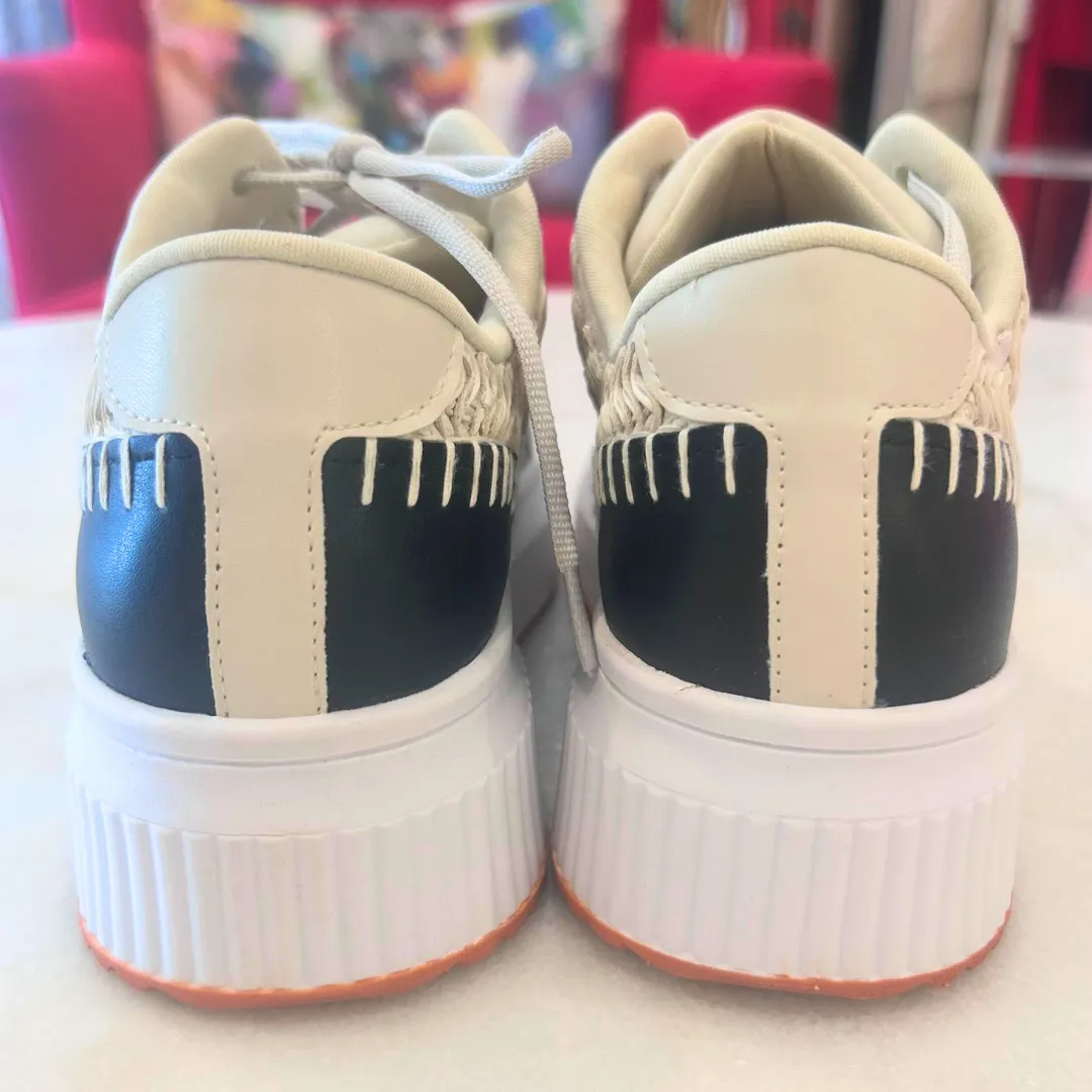 Avery Sneaker - Off White/Black