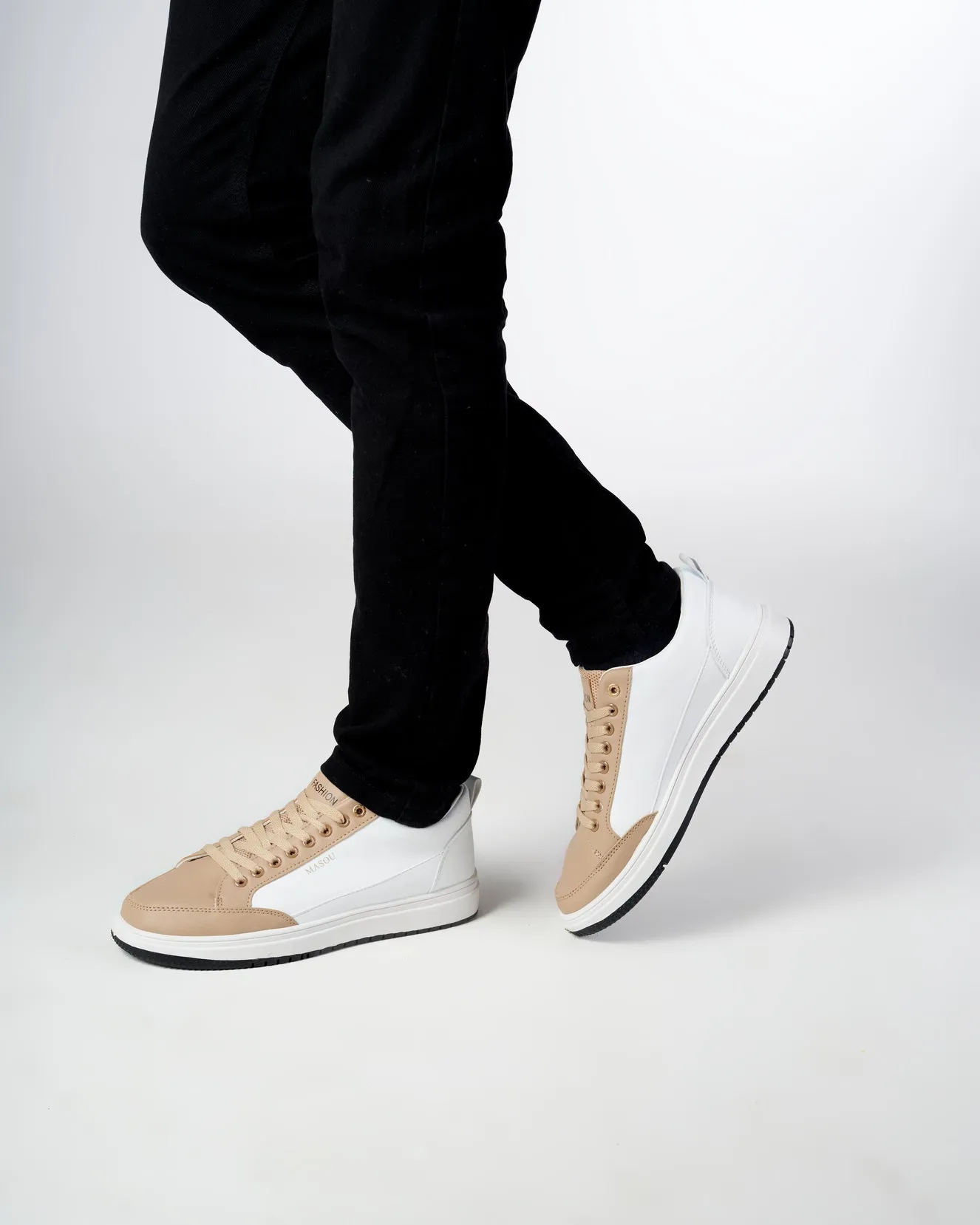 Fashion Skateboarding Shoes / Camel