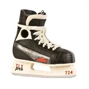 Hockey Skate Birdhouse