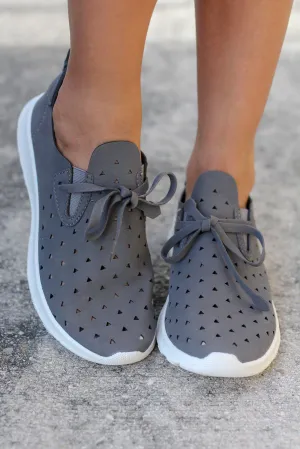 Marlum Gray Sneakers