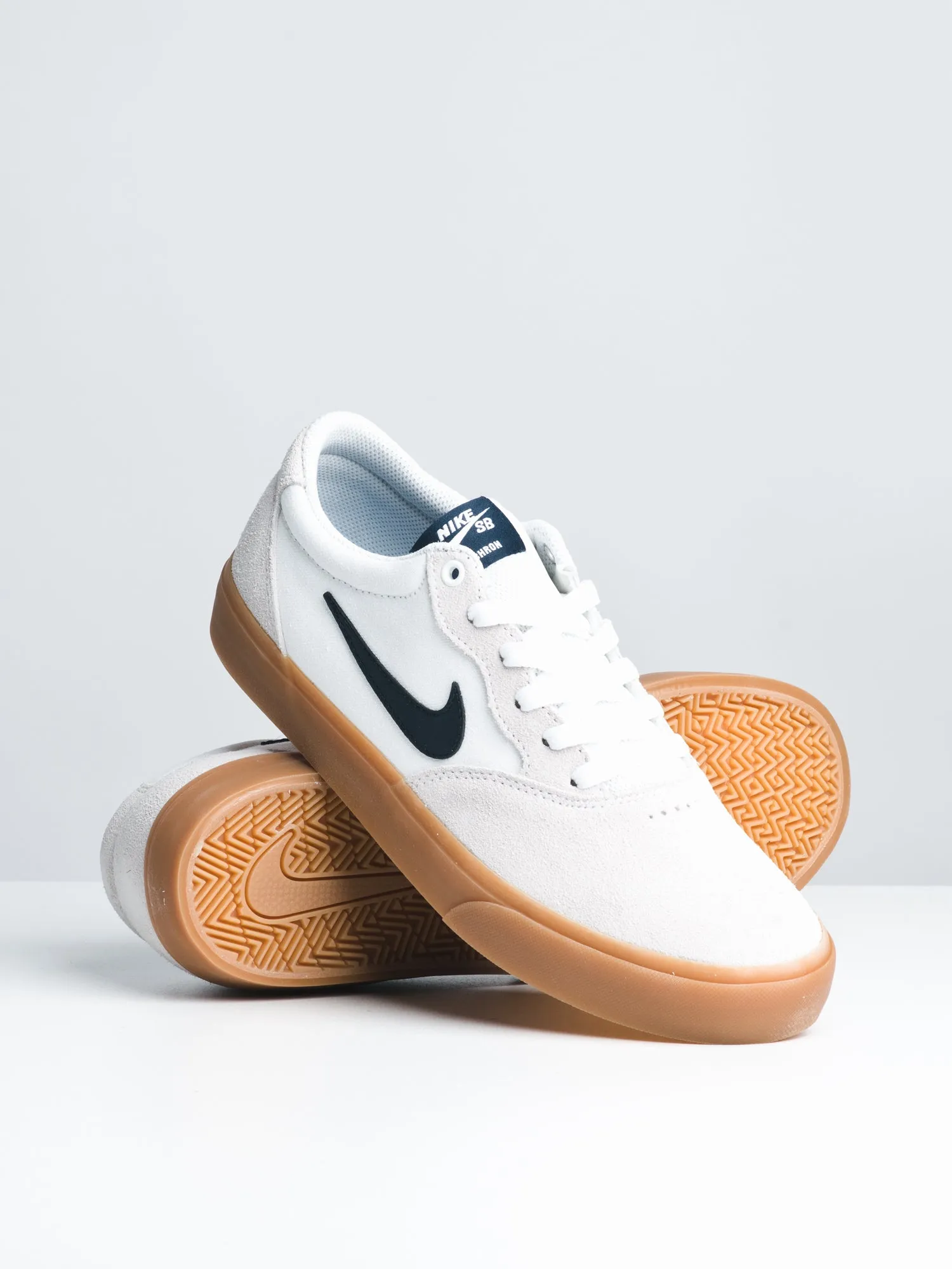 MENS NIKE SB CHRON SOLARSOFT SNEAKER - CLEARANCE