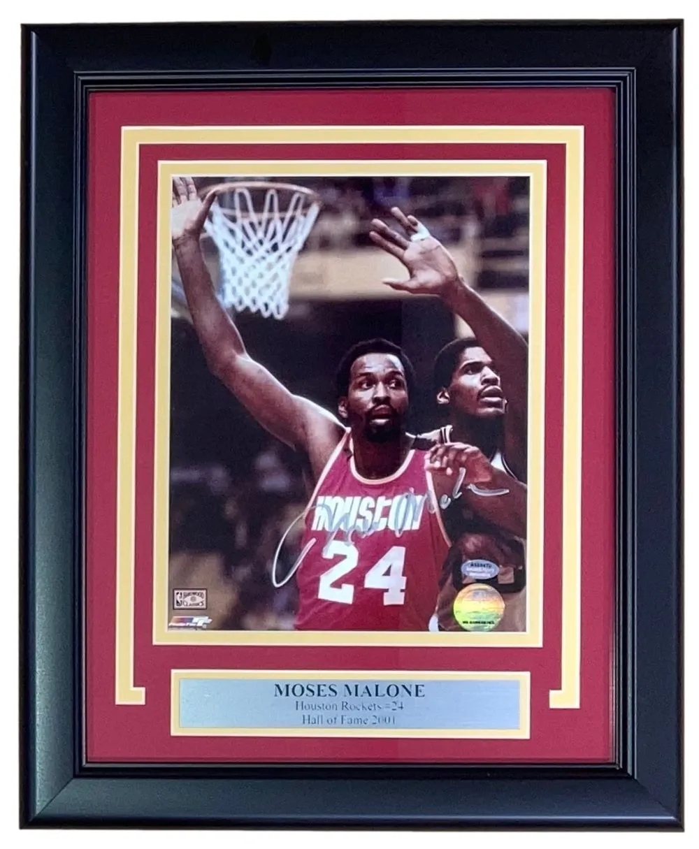 Moses Malone Signed Framed 8x10 Houston Rockets Photo Schwartz Hologram