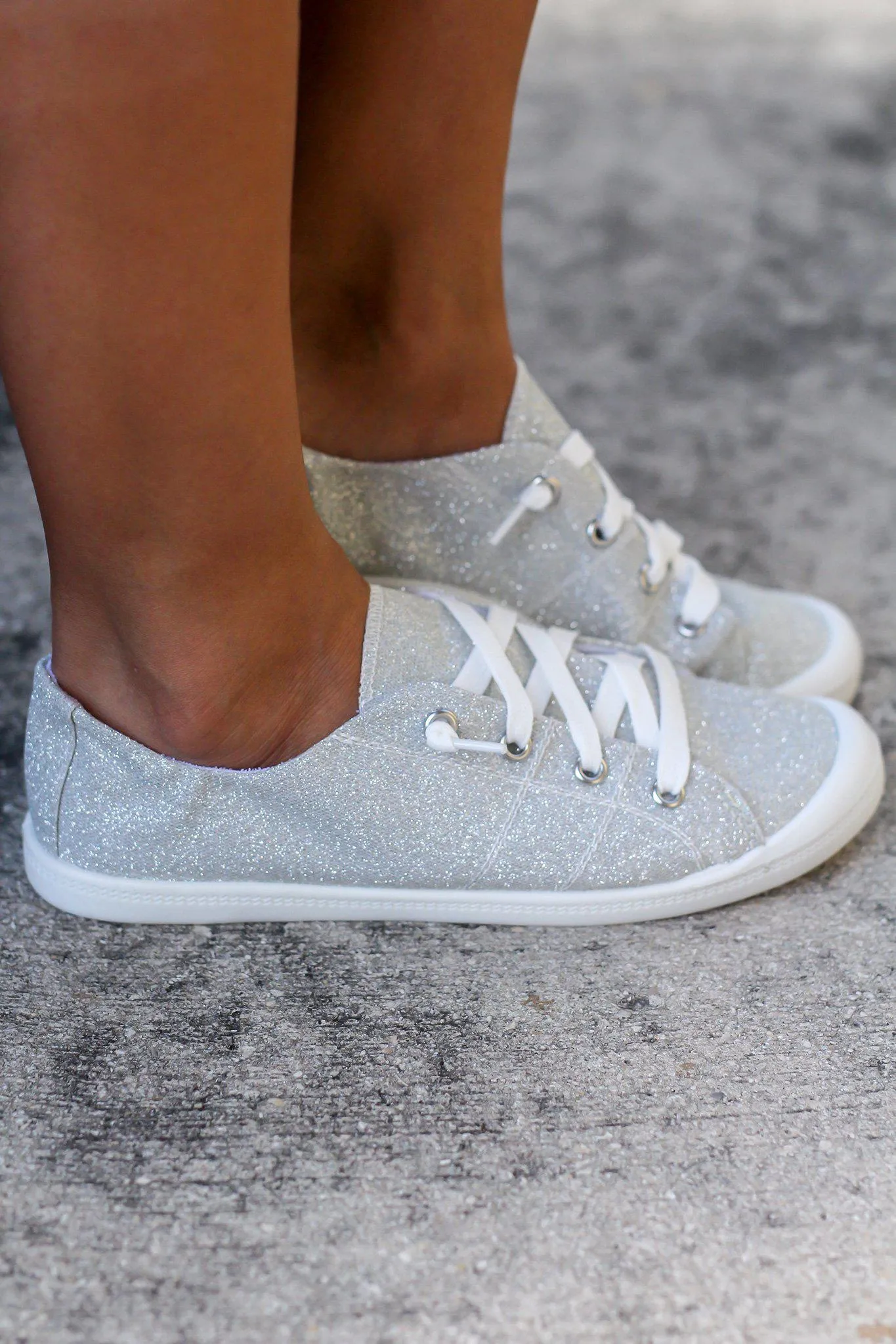 Neema Silver Sneakers