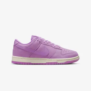 Nike | WMN'S DUNK LOW PREMIUM MF  { RUSH FUCHSIA/RUSH FUCHSIA-RUSH FUCHSIA