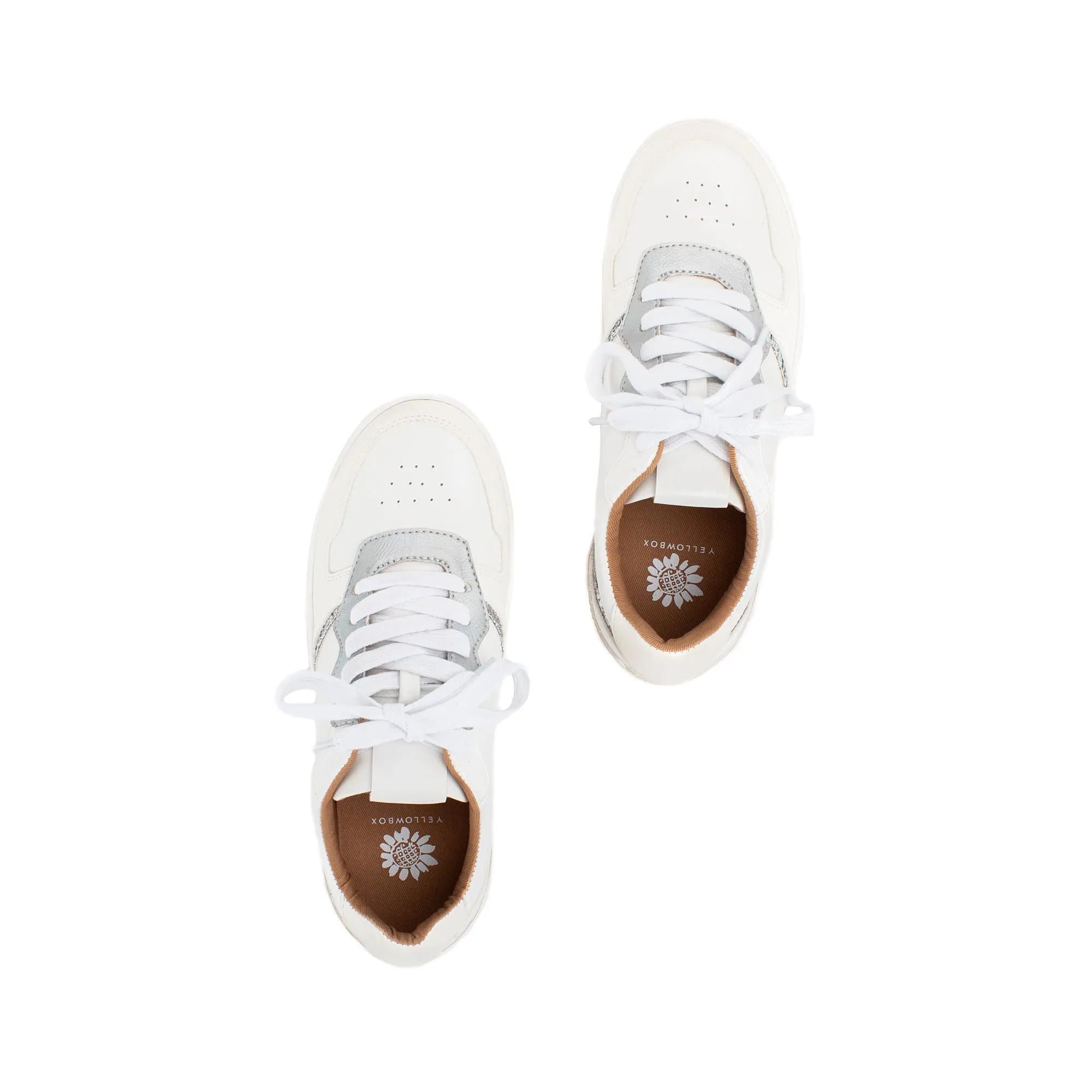 Niko Low-top Court Sneaker