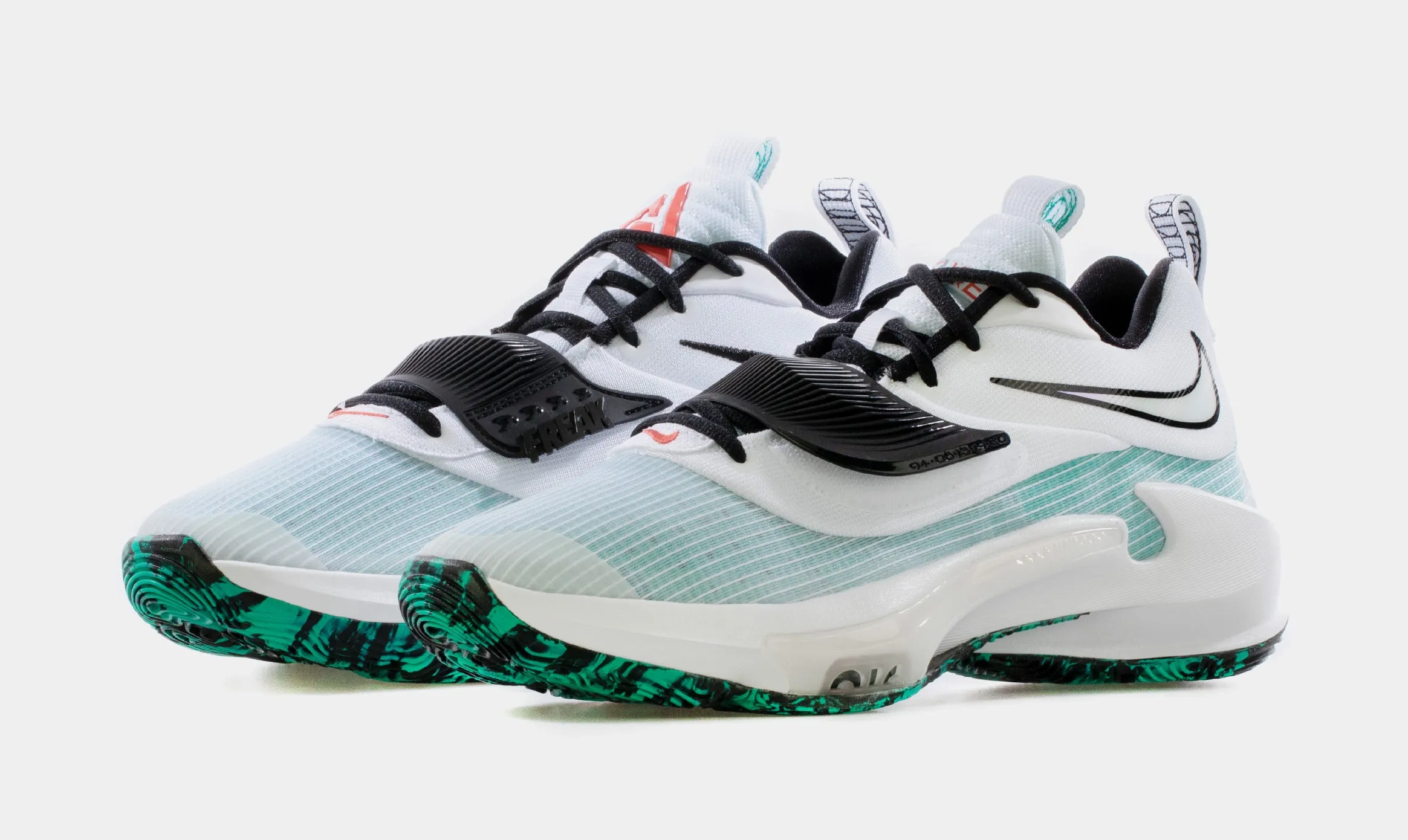 Zoom Freak 3 Mens Basketball Shoe (White/Teal Green)